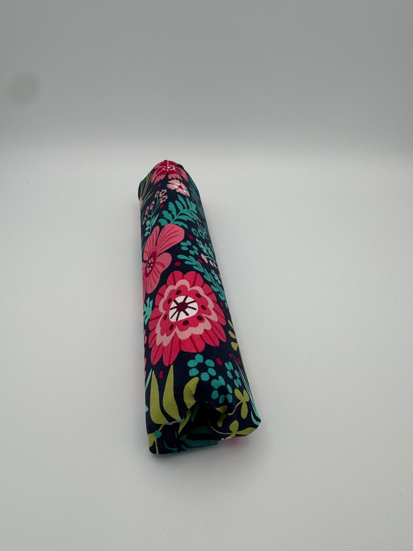 Dark Retro Flowers Floss Prism