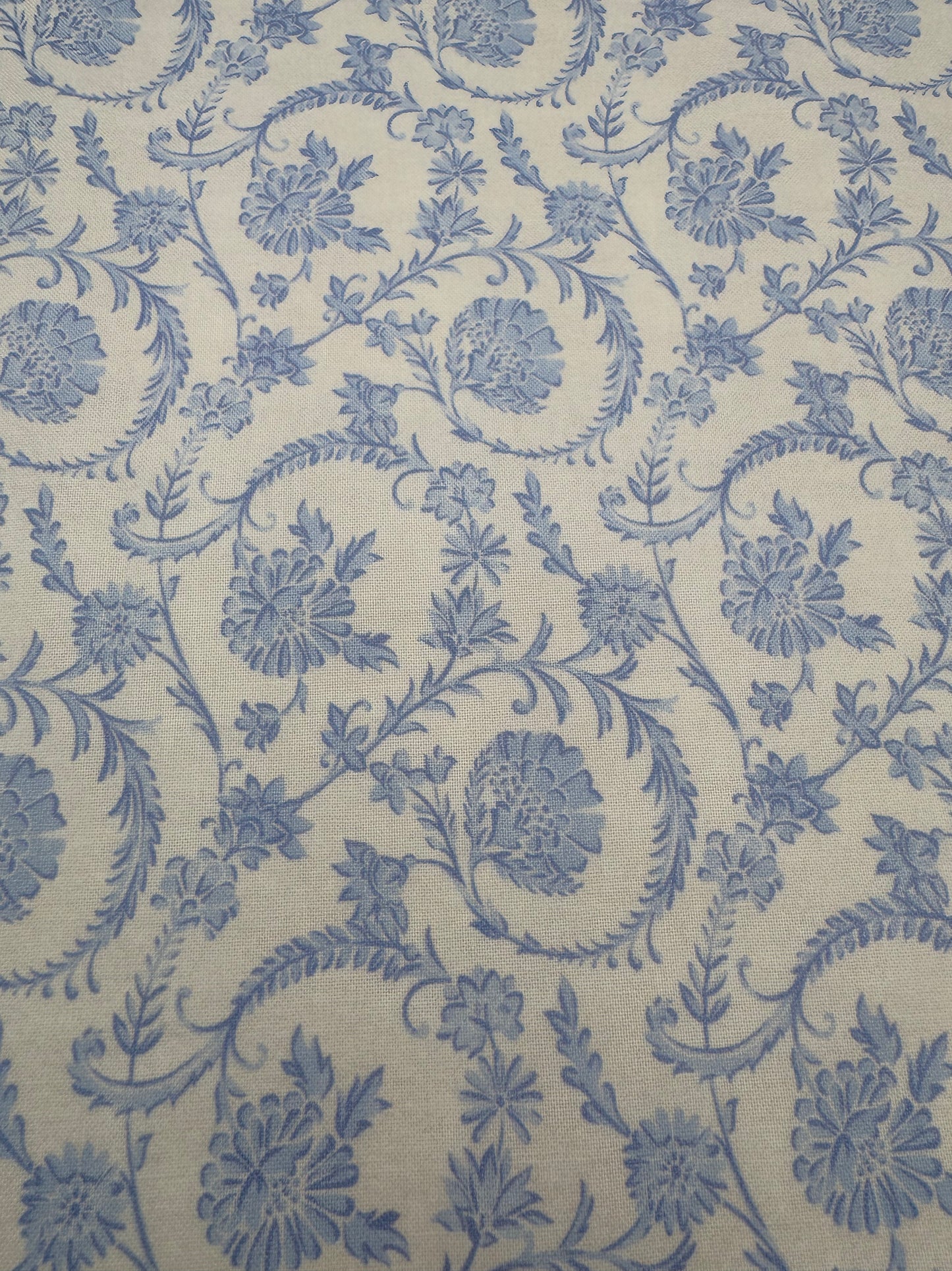 Vintage White and Blue Floral Floss Prism