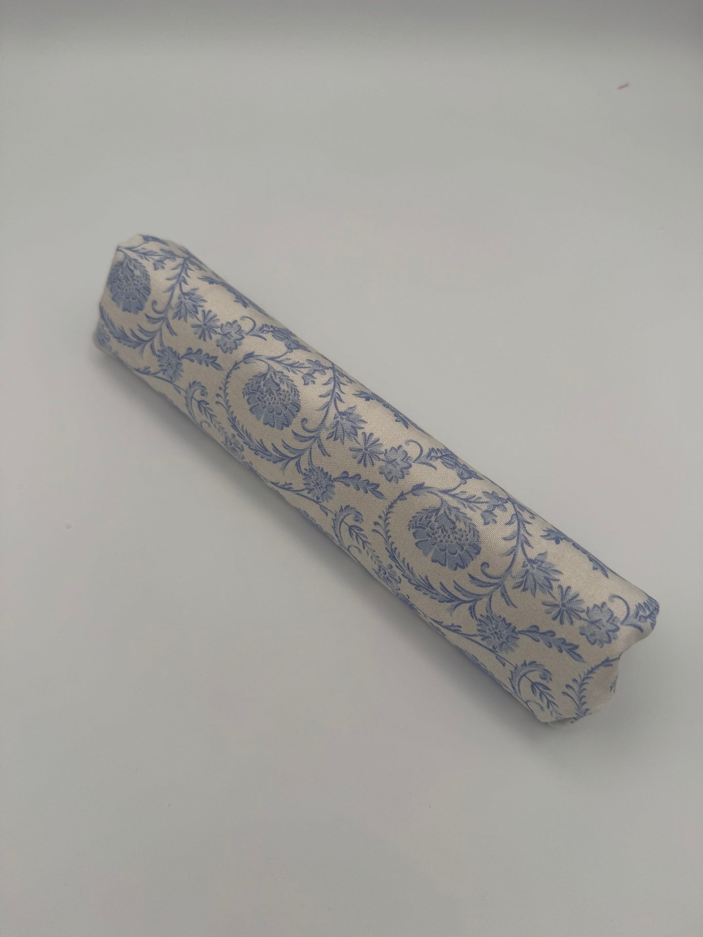 Vintage White and Blue Floral Floss Prism