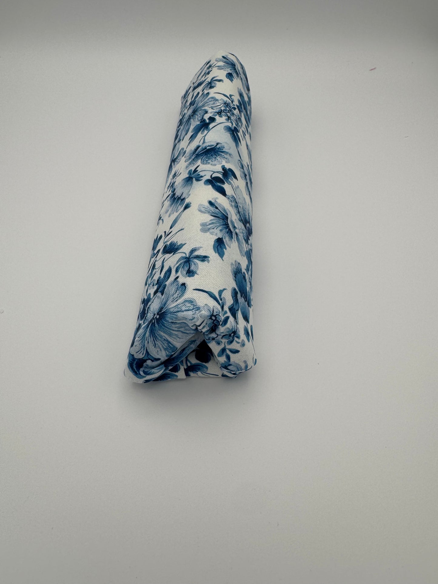 White and Blue Floral Floss Prism